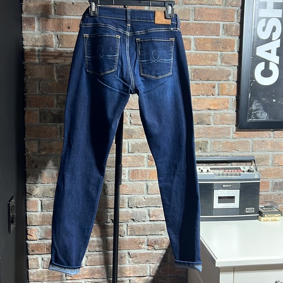 Lucky Brand Sofia skinny jeans - Picture 8 of 16